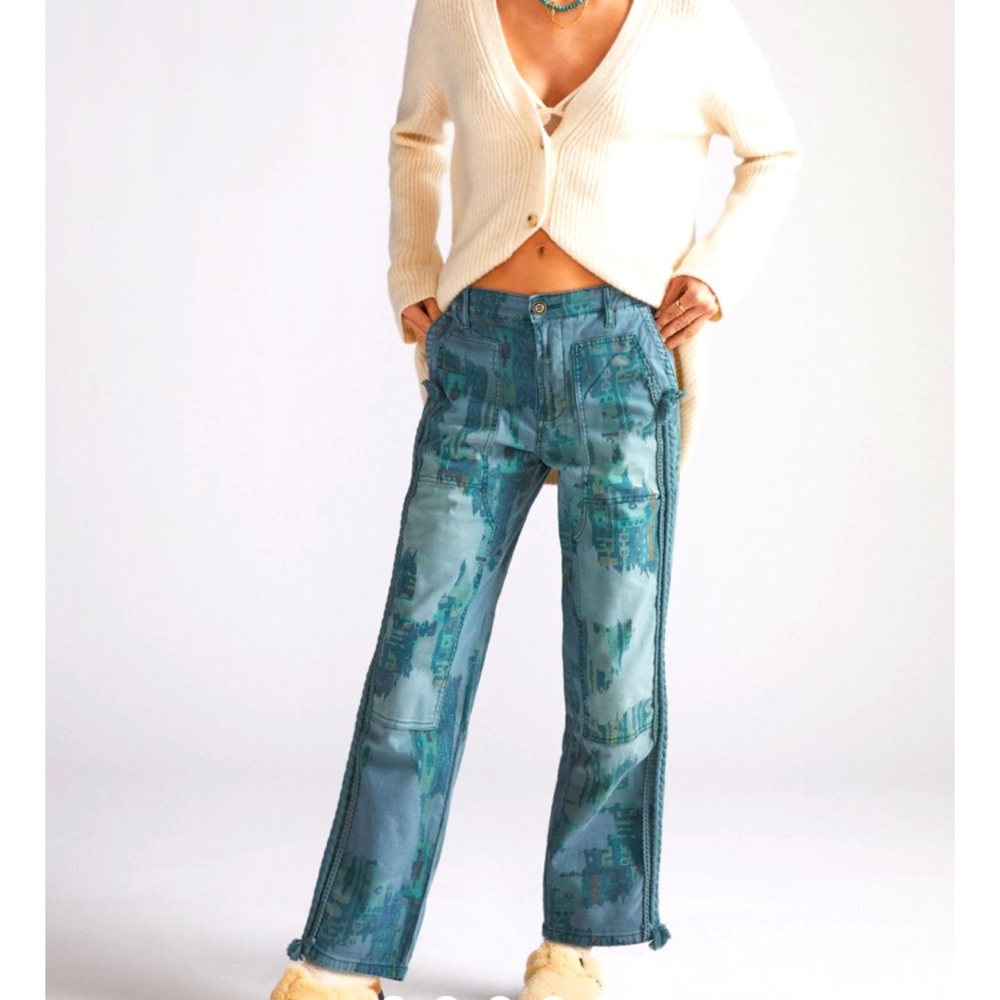Pilcro “The Roamer” pants in green worn 2X.